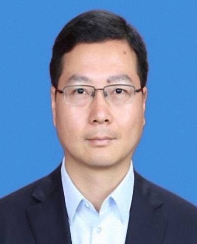 陈光（宜昌市公共资源交易中心党组成员、副主任）