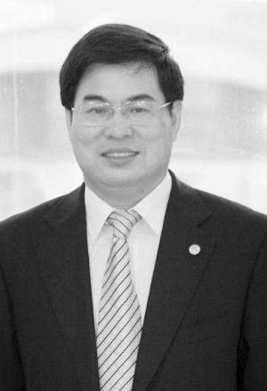 薛荣年