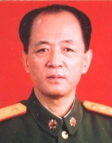 张文台（中共中央原委员、解放军总后勤部原政委）