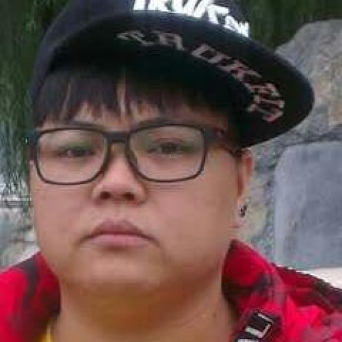 言小语（中国当代艺术家，广州美术学院毕业）