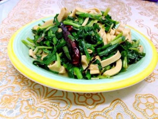 韭菜炒干豆腐
