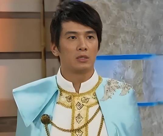 费司特