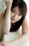 爱内梨花