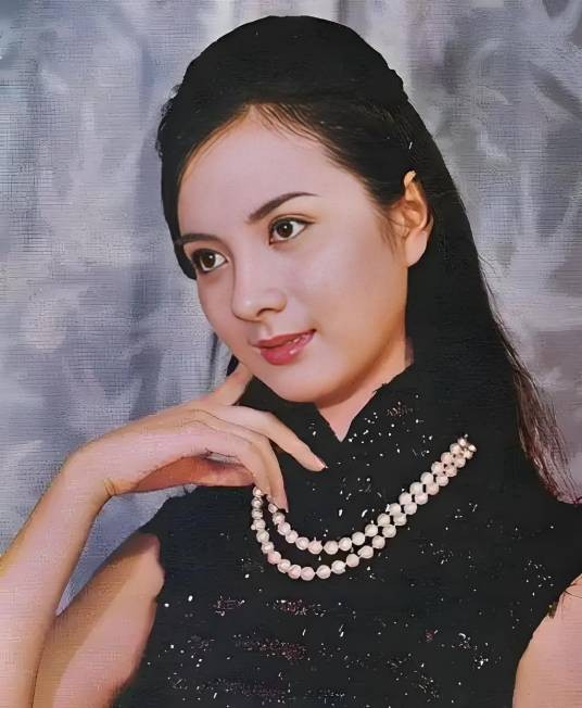 汪玲（中国香港女演员）