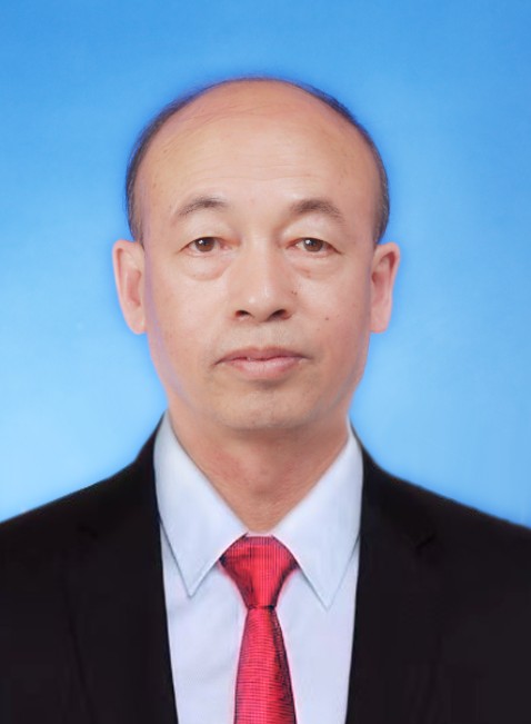 谢文君（内蒙古自治区乌兰察布市察哈尔右翼后旗农牧和科技局党组书记、局长）