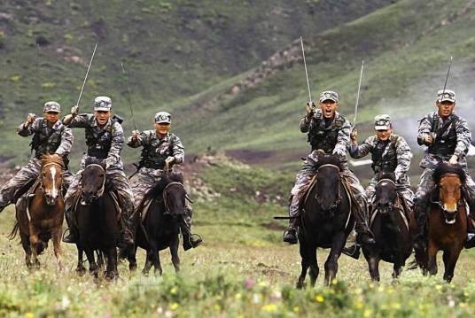 骑兵连（军队骑兵部队编制）