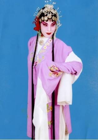 邱杰（二级演员、衡水评剧团书记）