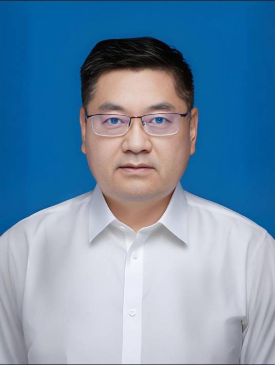 胡晓华（甘肃省甘南藏族自治州人大常委会党组书记、主任）