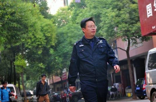 张晓勇(湖南省长沙市芙蓉区火星街道兴和社区保安)