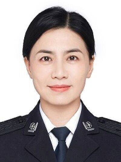 李明霞（天津市红桥区人民政府副区长）