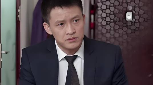 小梁（东北喜剧《乡村爱情》系列剧中的人物）