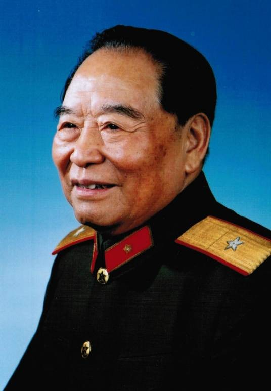 杨斯德