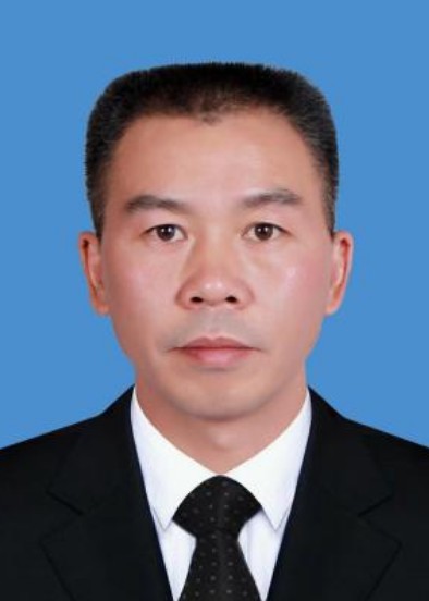 黄建（贵州省遵义市道真仡佬族苗族自治县林业局原局长）