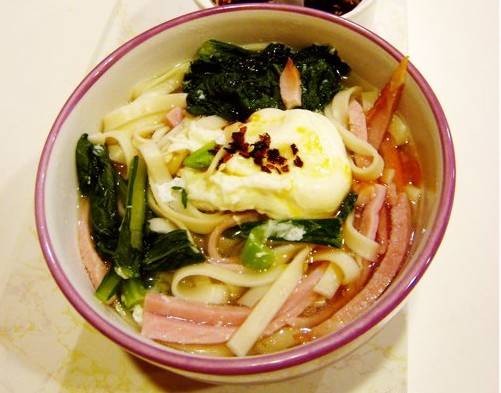 鸡蛋火腿面