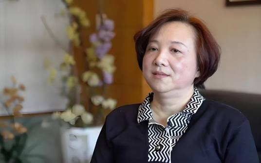 张晓艳（同济大学教授）