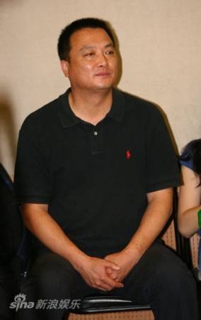 刘燕军(中国著名男演员、制片人、北京百纳千成影视股份有限公司高级副总裁)