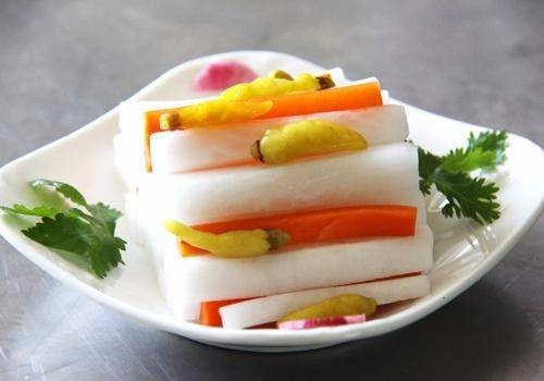 泡椒萝卜