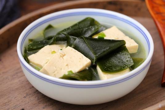 海带豆腐汤