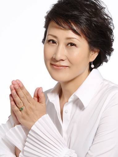 张凯丽（中国内地女演员、中国国家话剧院一级演员、全国政协委员、原短道速滑运动员）