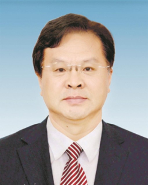 冯雪涛（内蒙古乌海市人大常委会原党组书记、主任）