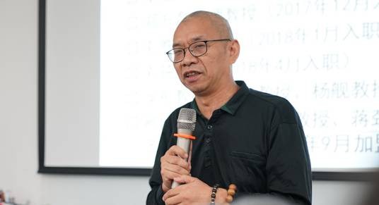 蒋劲松（原清华大学人文学院科学史系副教授）