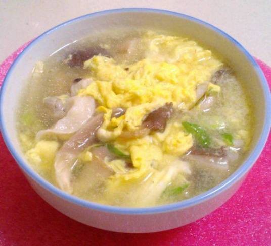 蘑菇鸡蛋汤