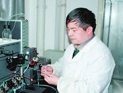 宋宝安（第十四届全国人大代表，中国工程院院士、农药学专家）