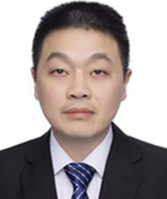 陆勇（贵州省贵阳双龙航空港经济区党工委委员、管委会副主任）