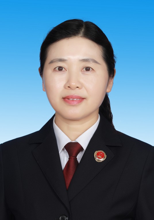 张红（湖北省宜昌市人民检察院检察委员会委员）