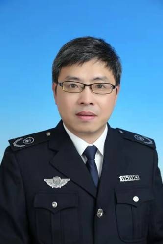 潘云晖