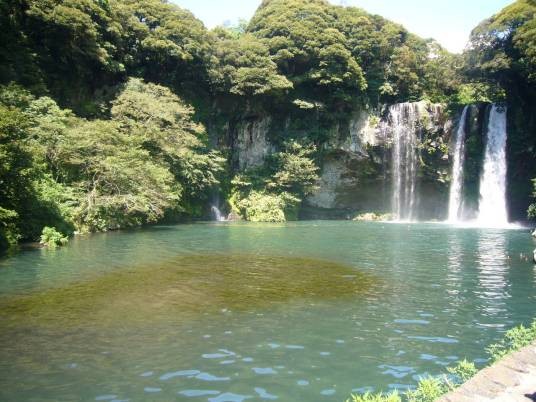 汉拿山（韩国境内山脉）