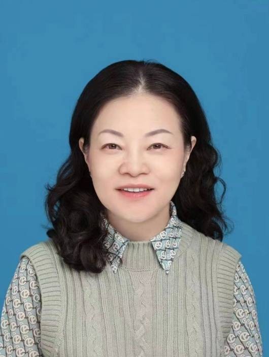 汪洪涛（国家统计局四川调查总队党组成员、副总队长）