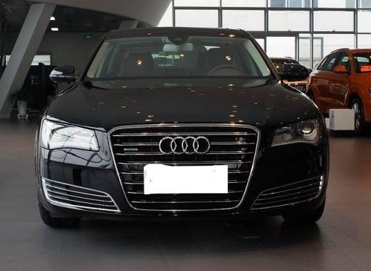 2012款奥迪A8L 50 TFSI quattro舒适型