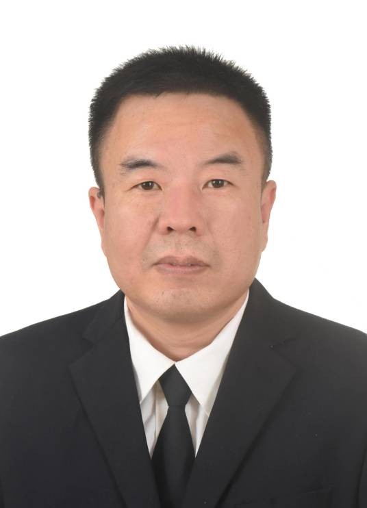 黄晓东（漳州市南靖县林业局党组书记、局长、一级主任科员）