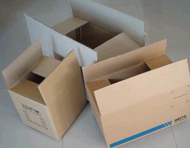 瓦楞纸箱
