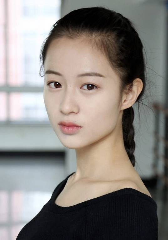李嘉鑫（中国内地影视女演员）