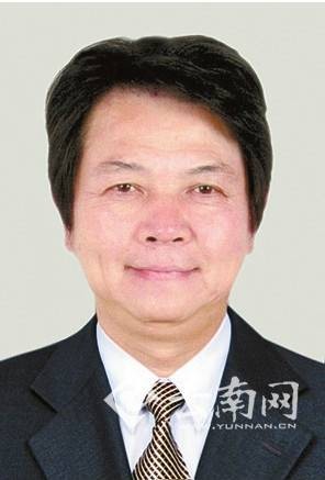 谭晶（昆明医科大学第三附属医院党委副书记、院长，云南省抗癌协会理事长）