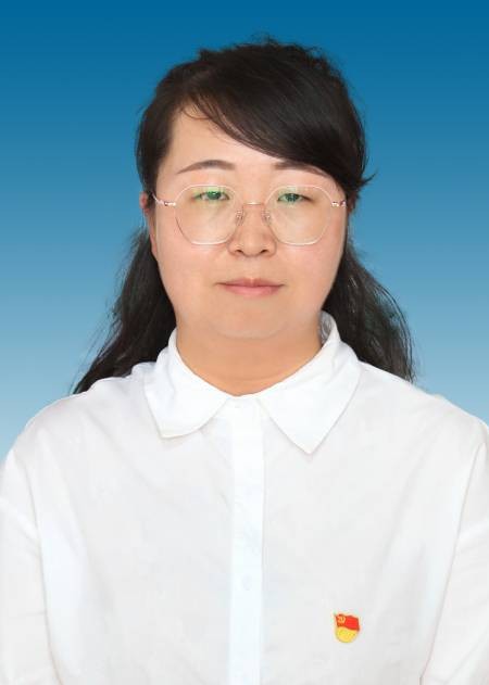 刘伶俐(甘肃省嘉峪关市雄关街道办事处副主任)