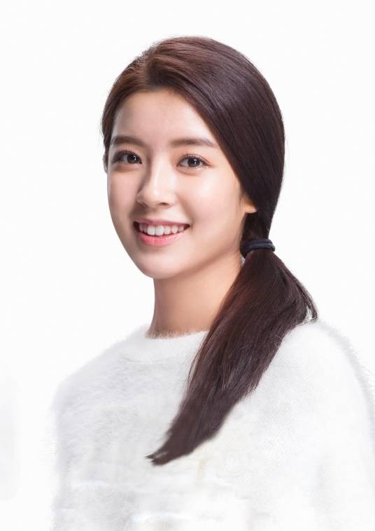 董馨（中国内地女演员）
