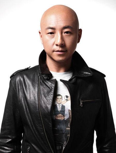 周晓鸥（中国内地男歌手、影视演员，原零点乐队主唱）