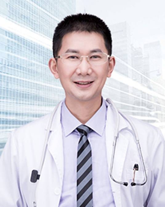 刘翔（长沙艺星医学美容医院执业医师）