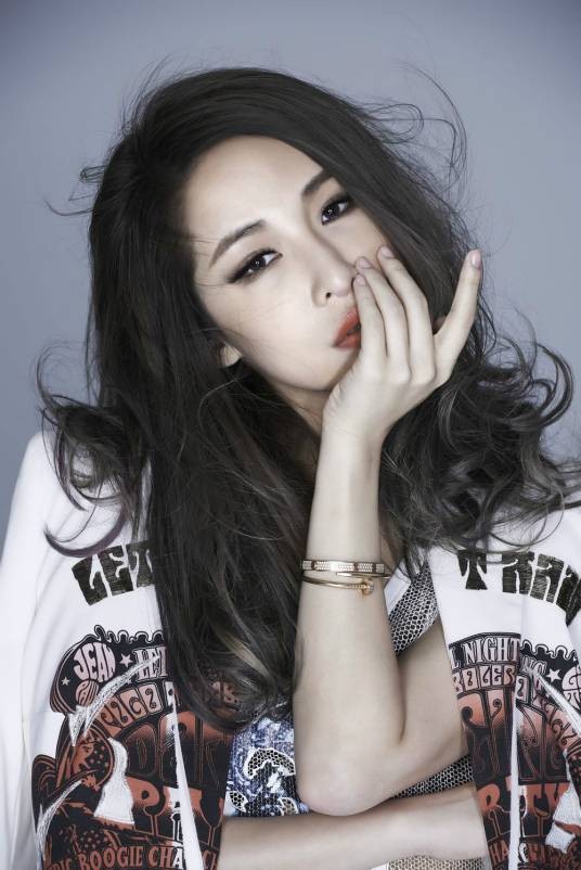 萧亚轩（华语流行乐女歌手、词曲作者）