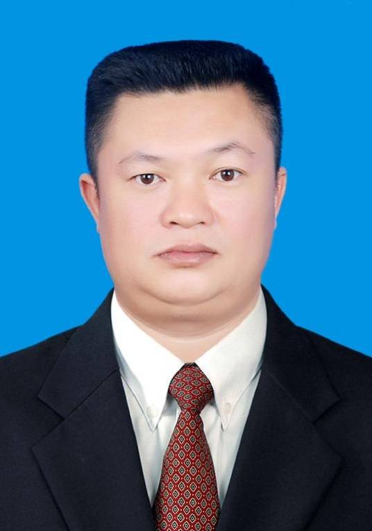 龙飞(贵州省榕江县政协原副主席)