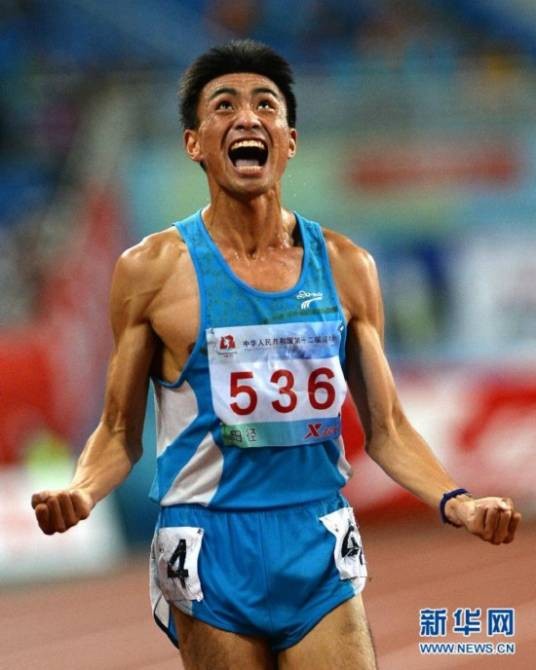 任龙云