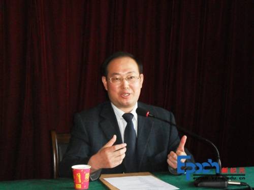 张中秋（中国政法大学教授，博士生导师）
