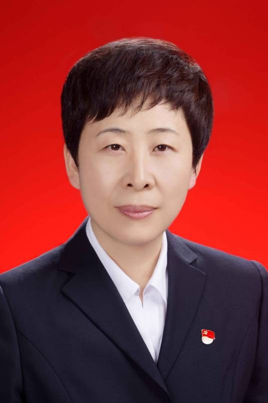 李晓梅（运城市人力资源和社会保障局党组成员、副局长）