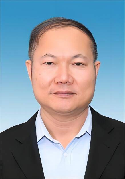 李伟民（漳州市海洋与渔业局原三级调研员）