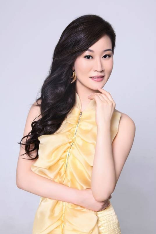 青春年华（李昱和演唱的青春主题歌曲）
