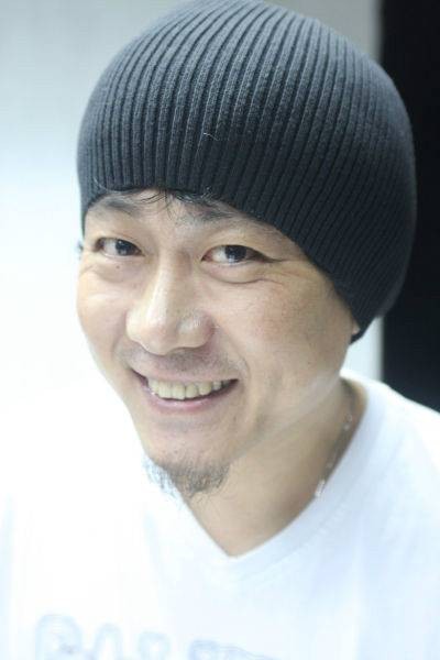 山河（中国内地音乐制作人，现代音乐系主任、教授）