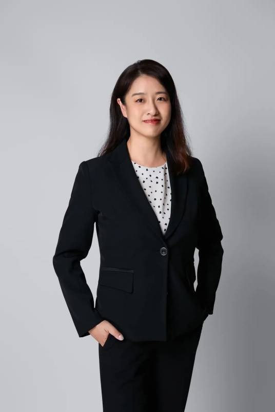 李婷（复旦大学经济学院助理教授）